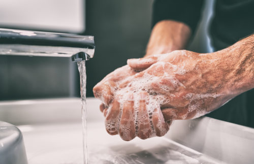 How to Respond to Negative Reviews About Cleanliness