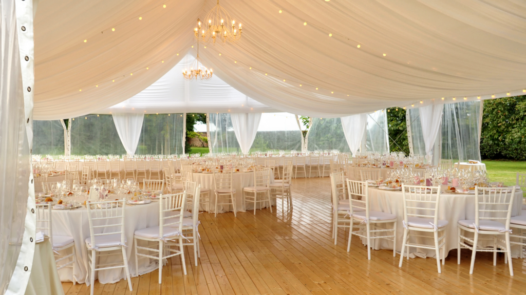 outdoor wedding venue picture