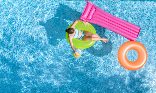 Breeze Through Summer Travel Expectations with Guest Feedback